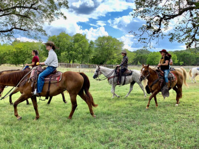 Bandera: Guided Horseback Ride in Bandera City Park