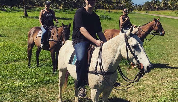 Hawaii Polo Academy